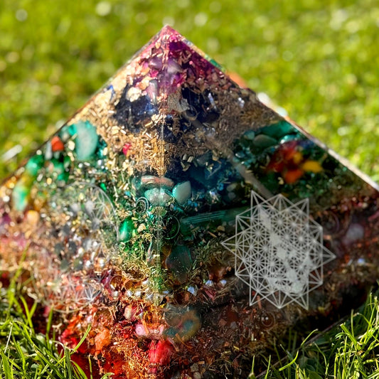 Human Design Orgonite Bodygraph Cheops Pyramide XXL