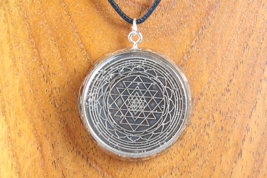 Orgonit Amulette Exclusive Sri Yantra