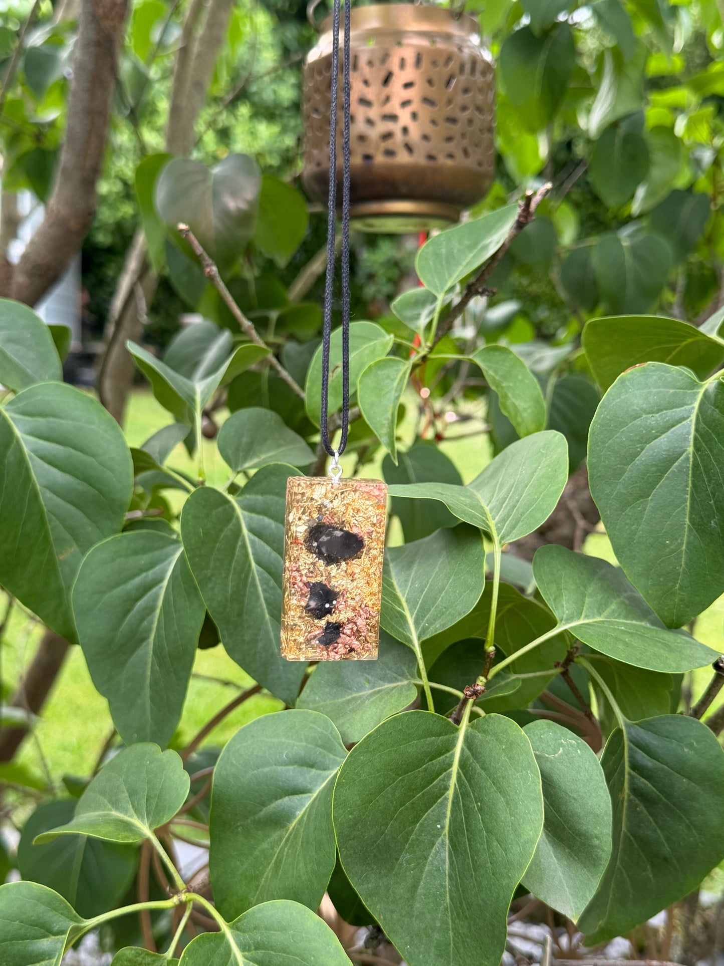 Orgonit Manifestation Amulett „Schungitus“ Gold - Edelschungit